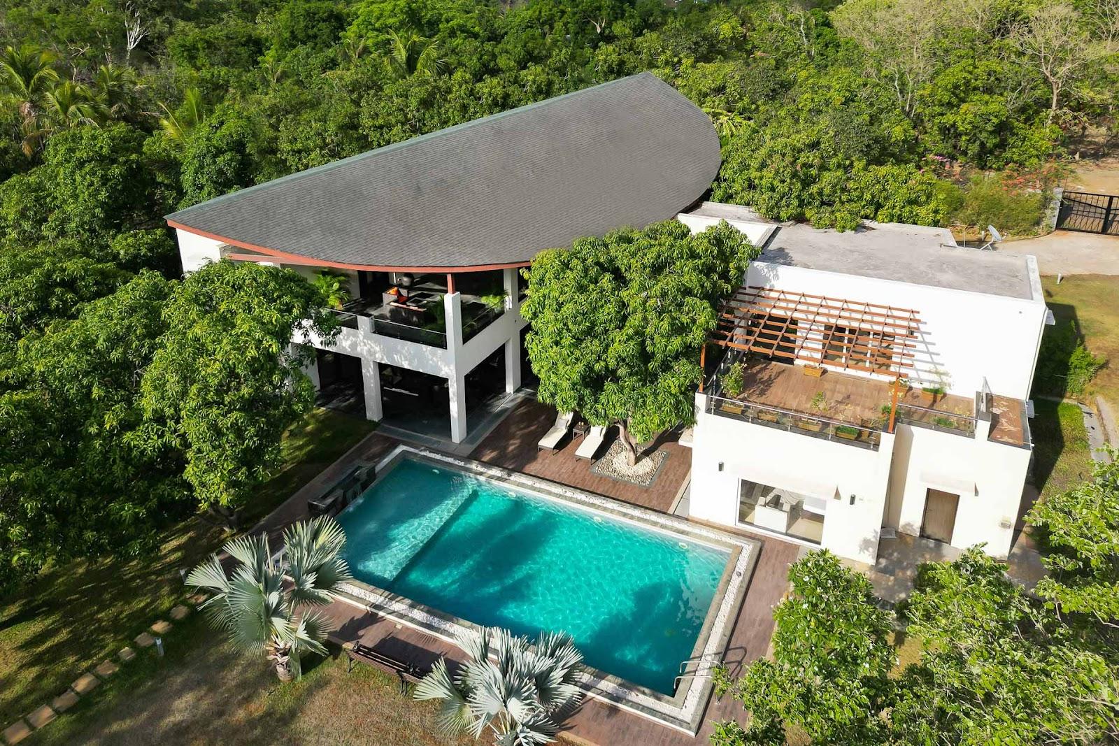 StayVista at The Leaf | Premium Villa with Pool in Alibaug – photo 4