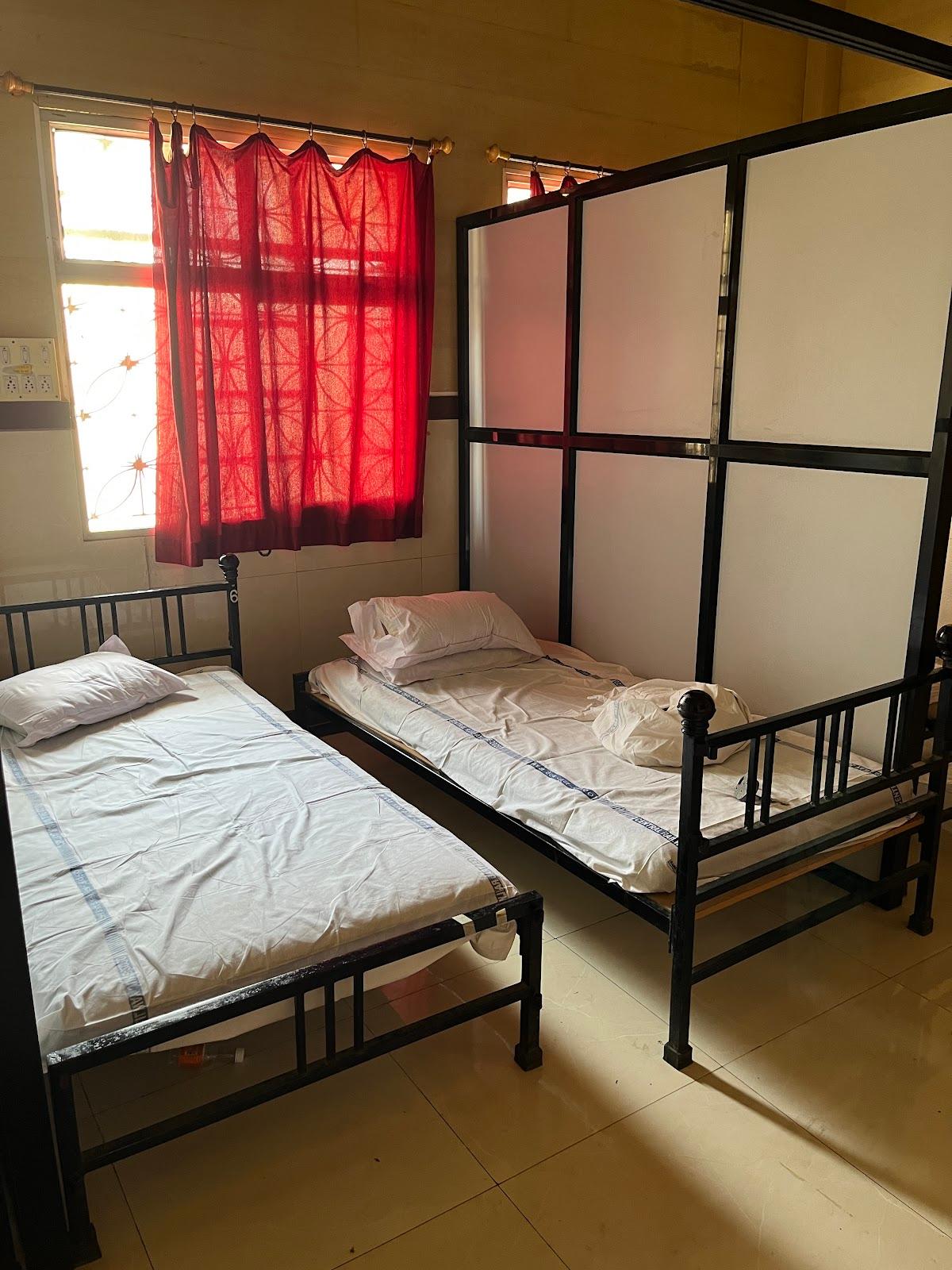 Nagpur Retiring Rooms – photo 4