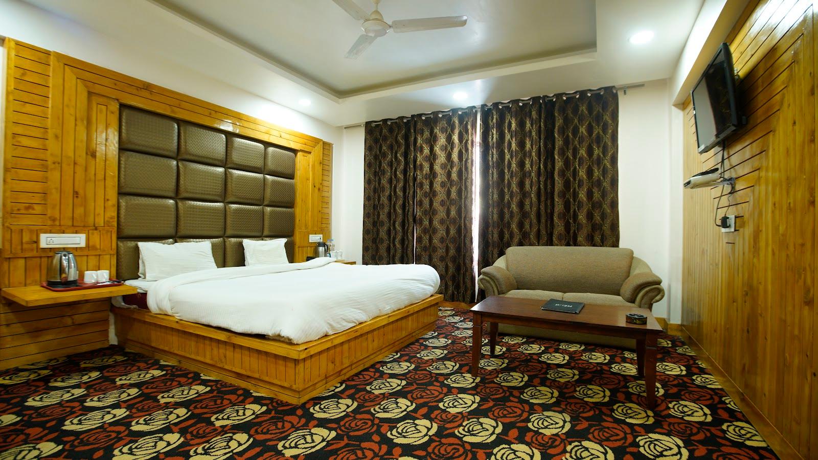 Hotel Natraj International Patnitop – photo 4
