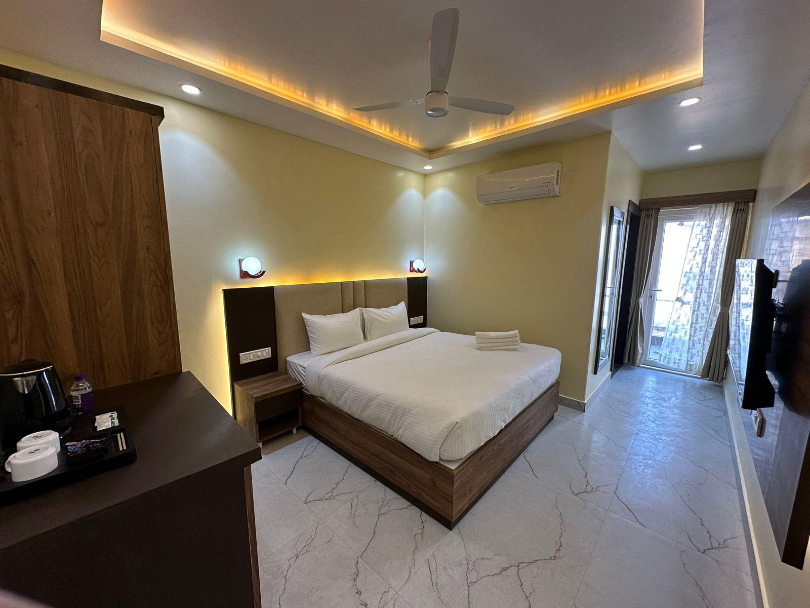 The Banaras Hotel – photo 2