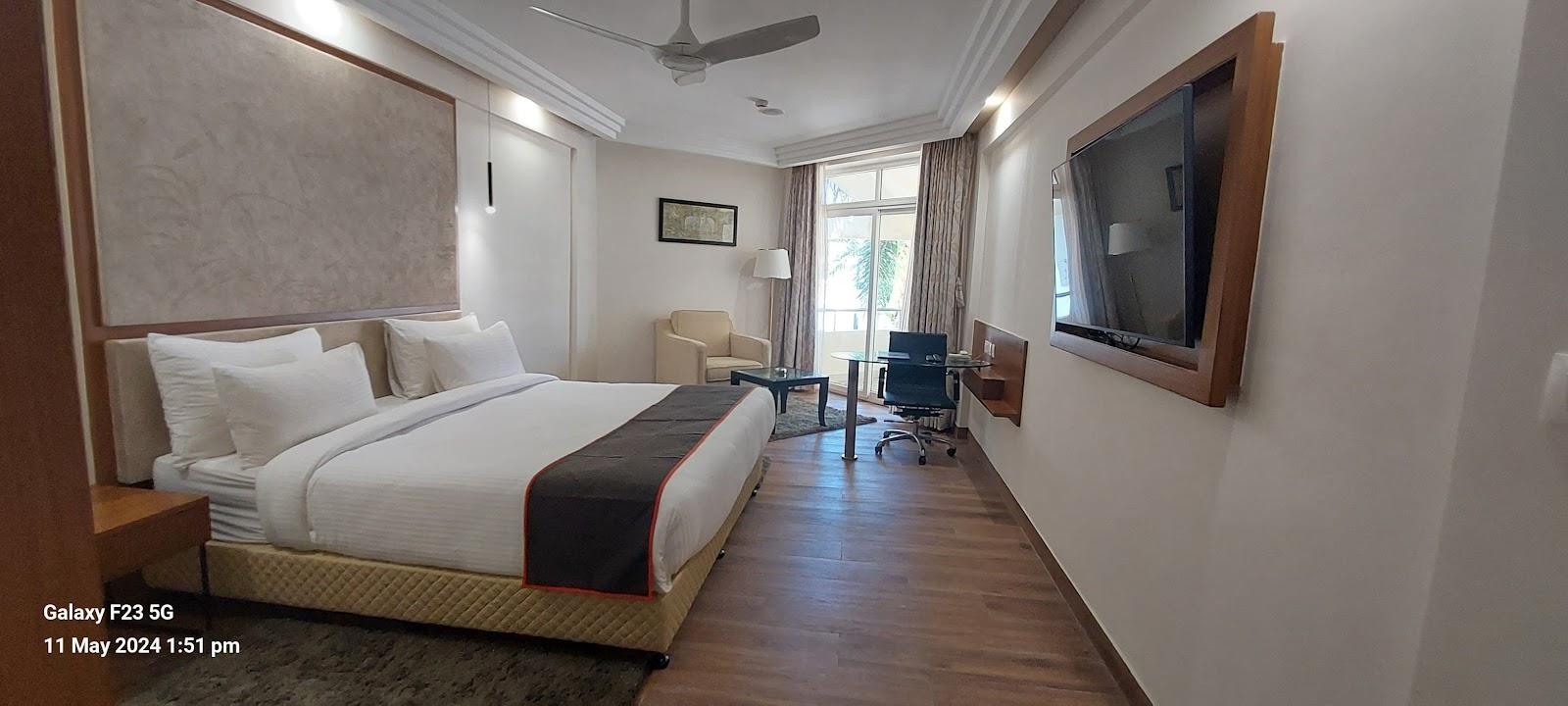 Empires Hotel Puri – photo 3
