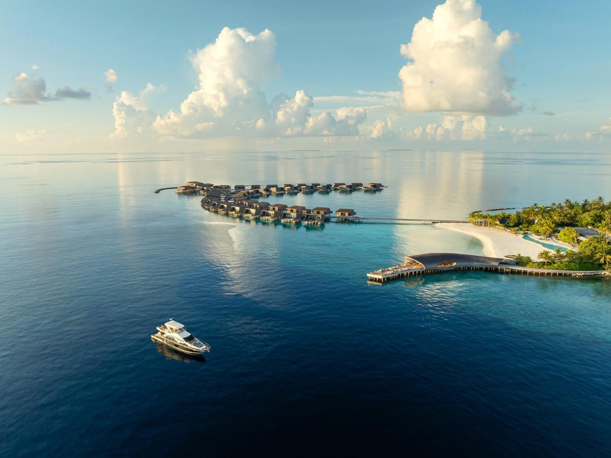 The St. Regis Maldives Vommuli Resort – photo 3