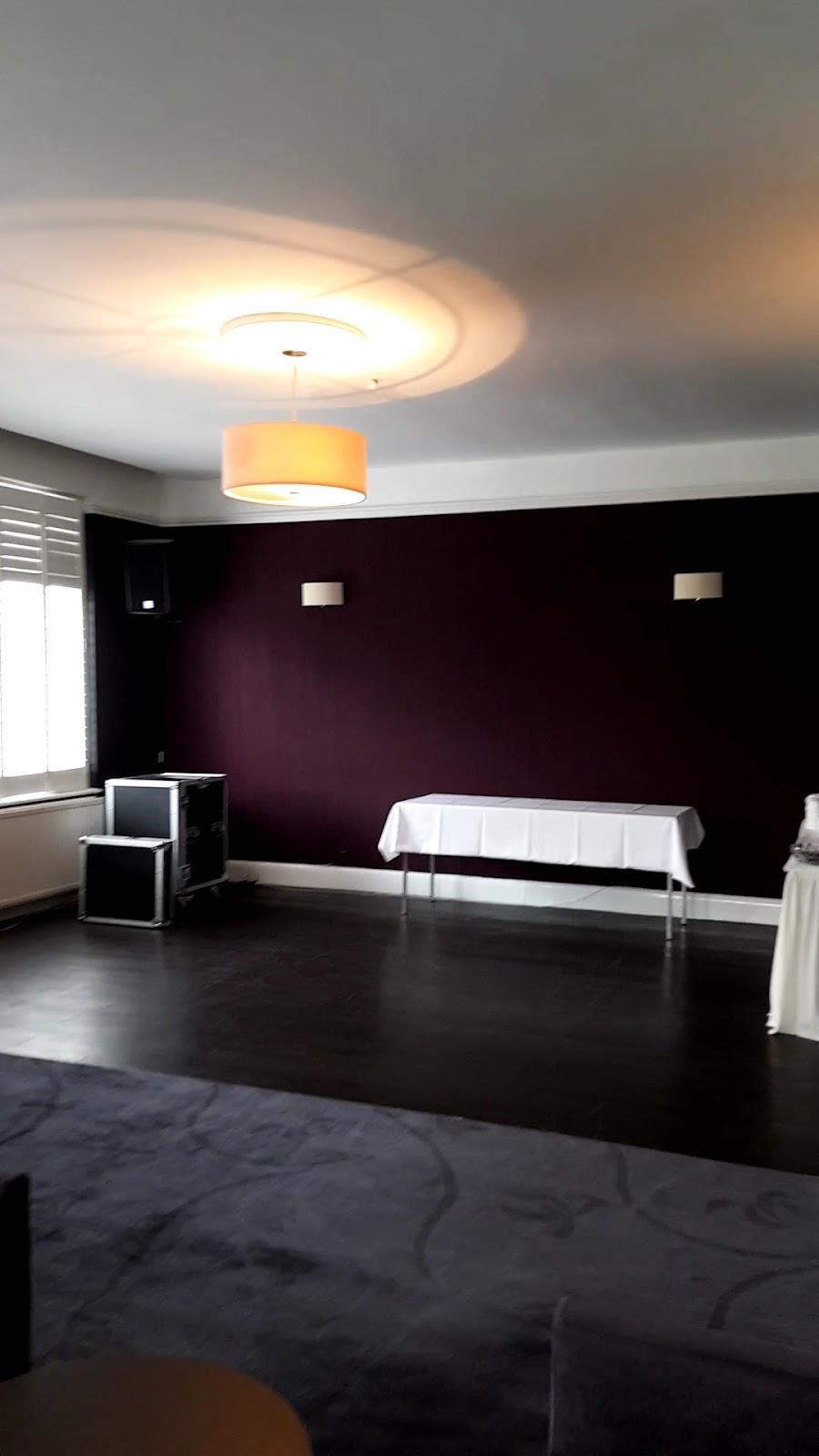 The Imperial Hotel – photo 2