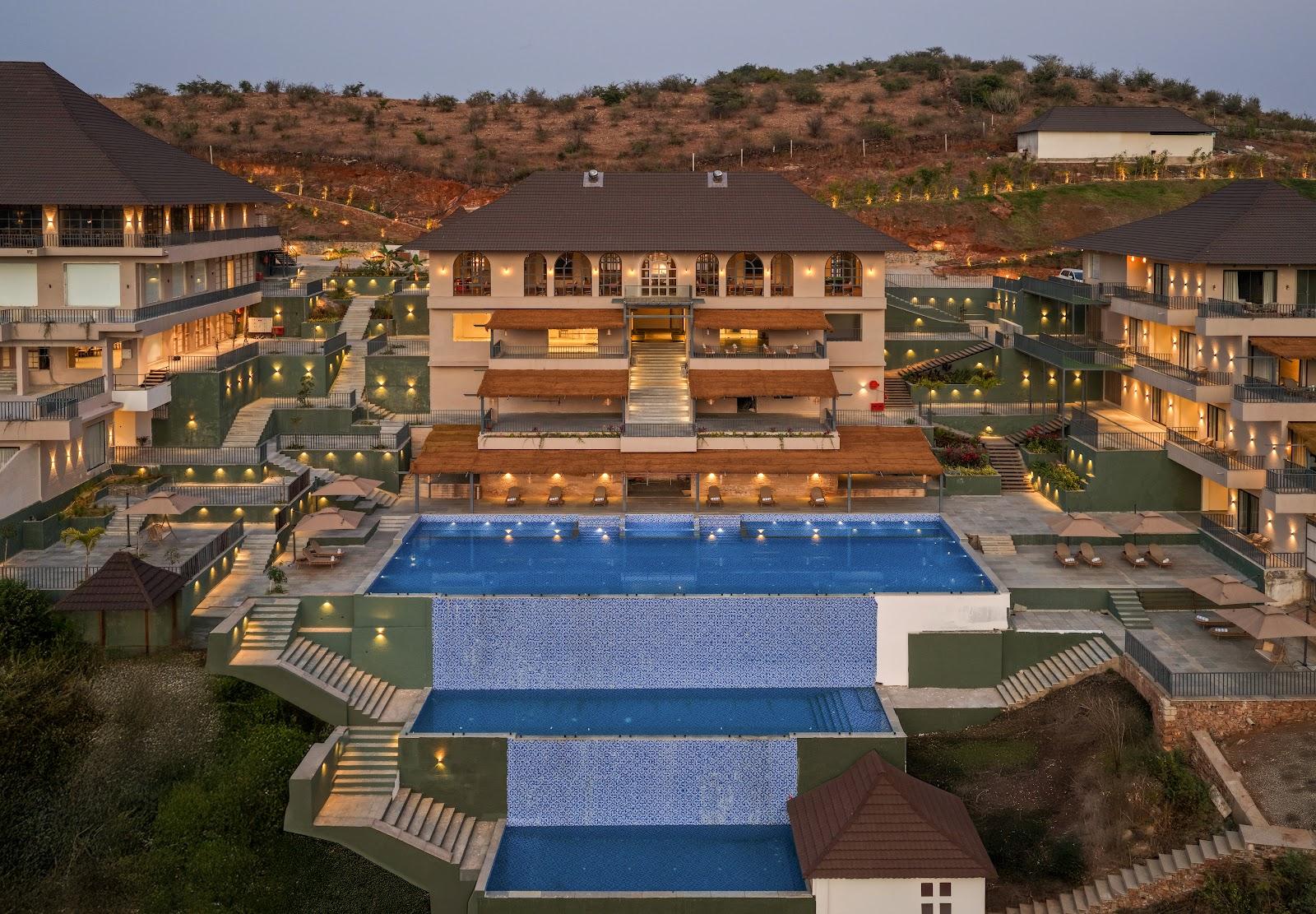 Nanda Hill Resort – photo 1