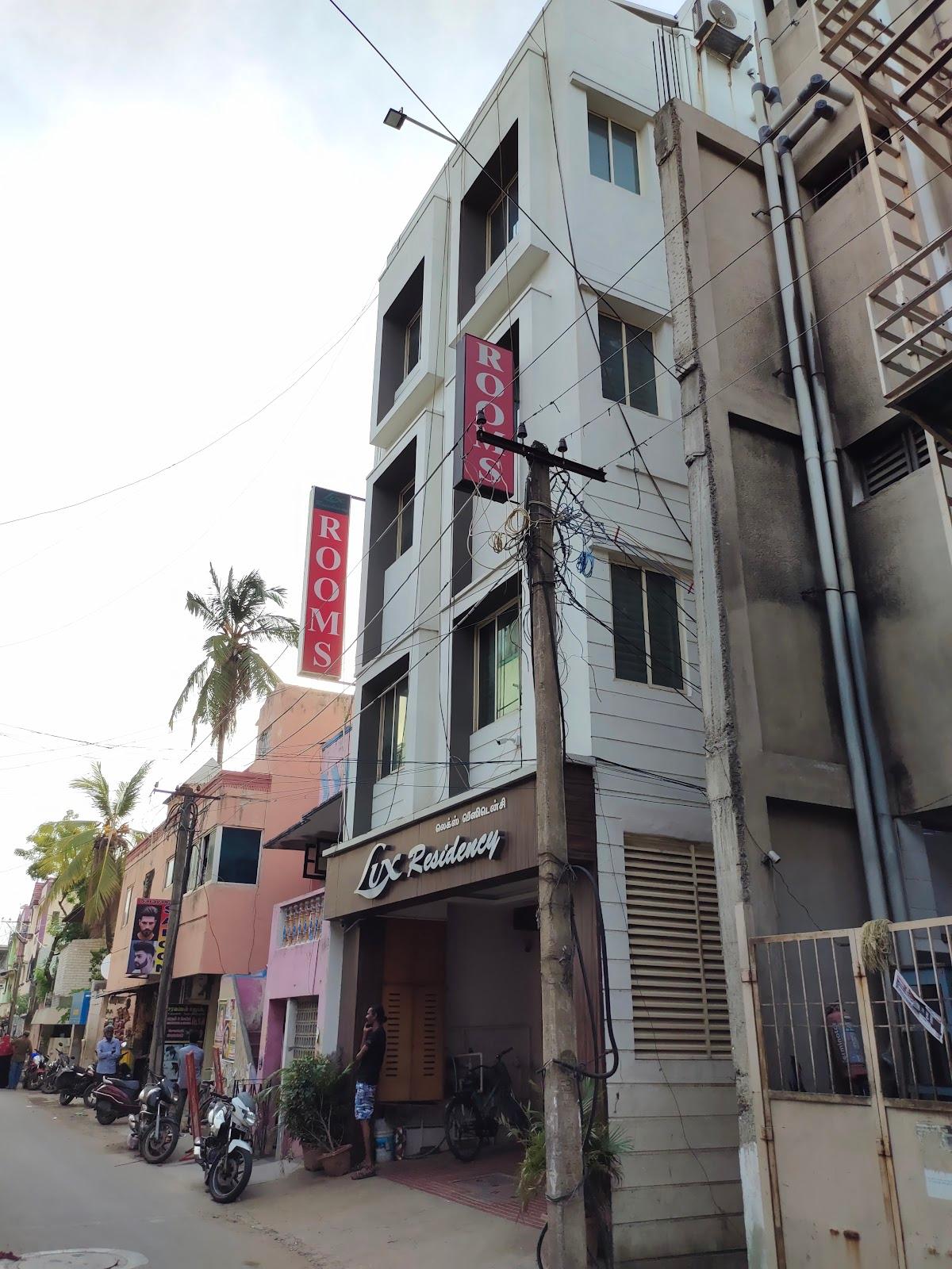 Lux Residency – photo 3