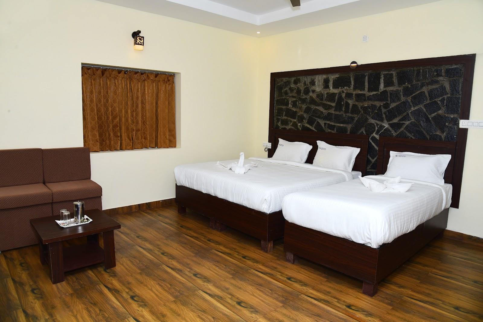 Hotel R Inn Yercaud – photo 3