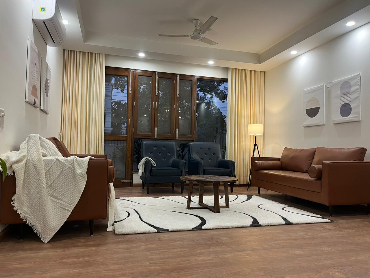 Liv Regalia Service Apartments Gurgaon Golf Course road – photo 4