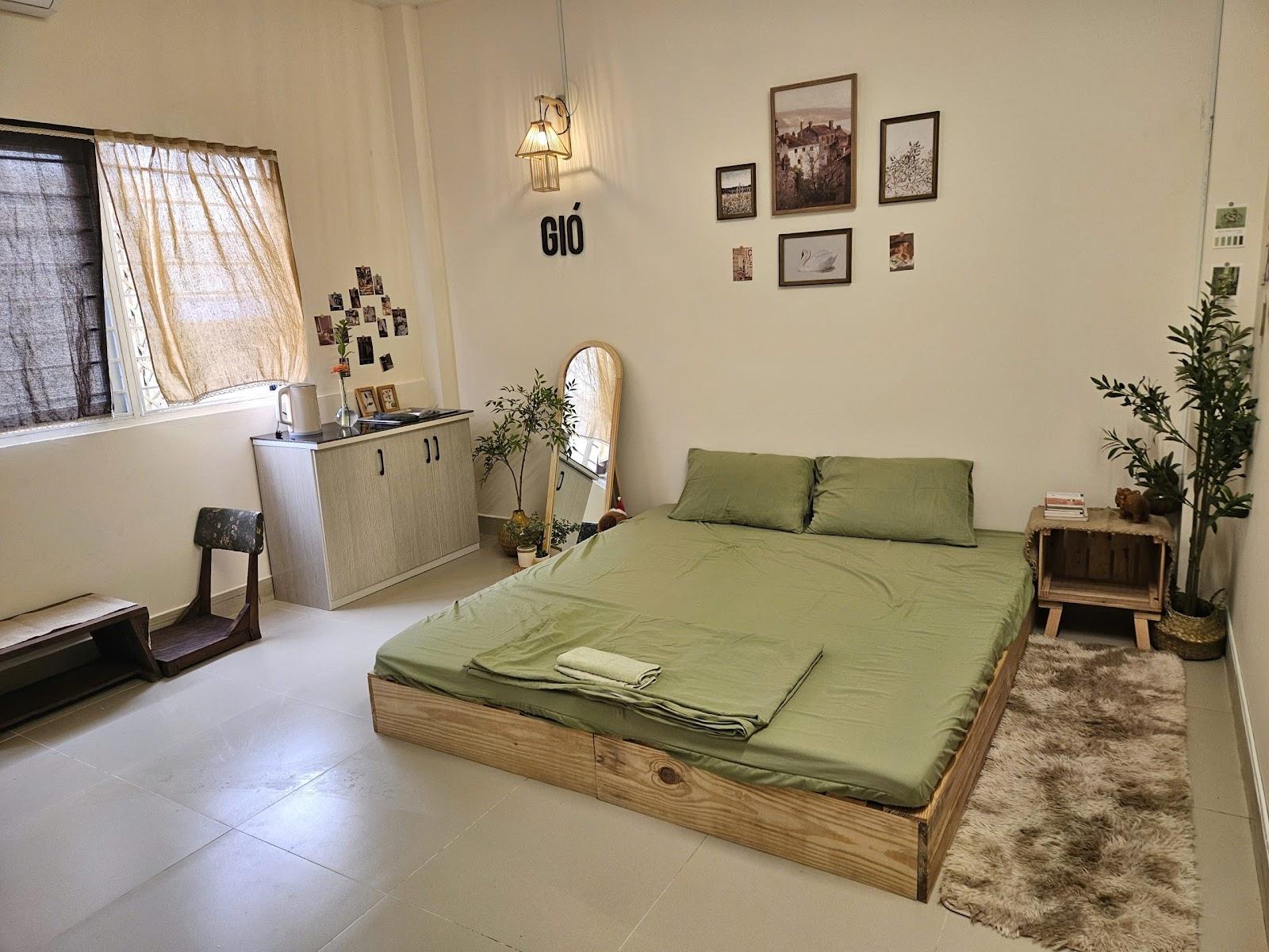Sam's House – photo 1