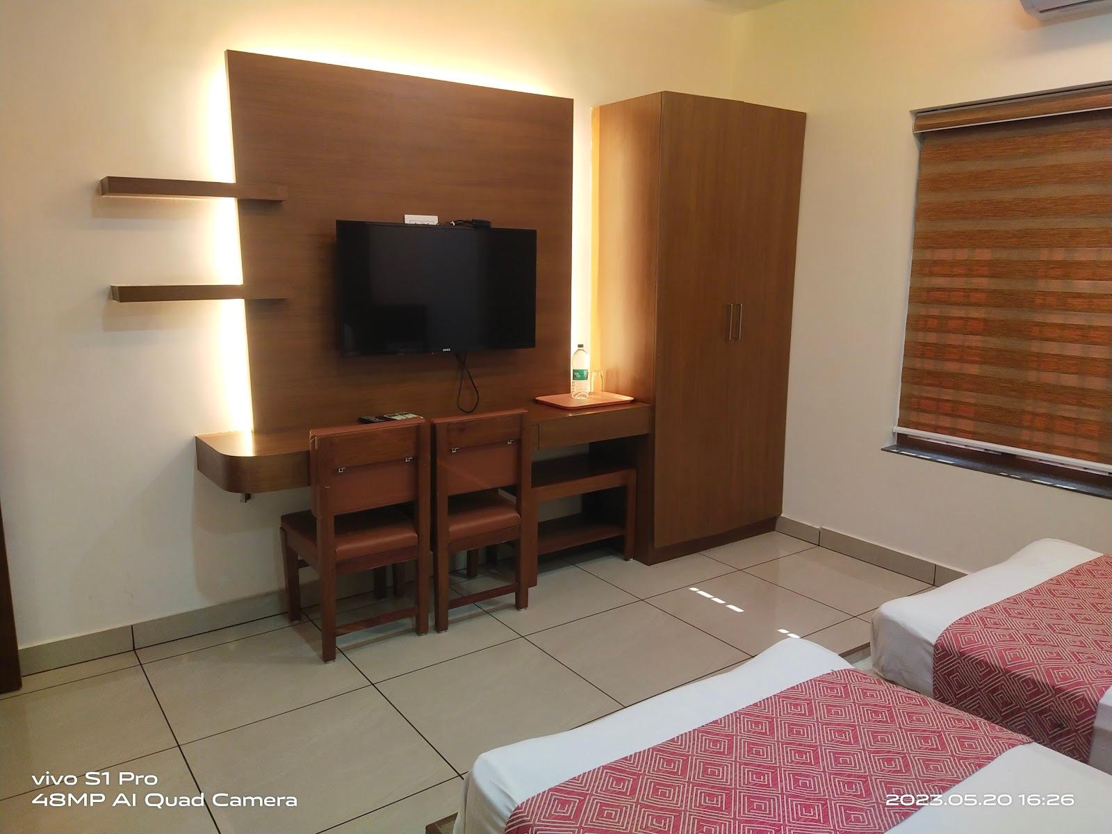 Ahlan Luxury Rooms – photo 4