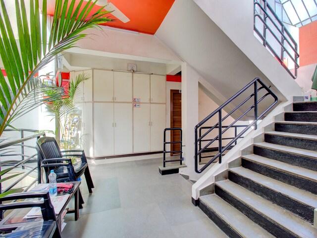 Super Hotel O Saroj – photo 4