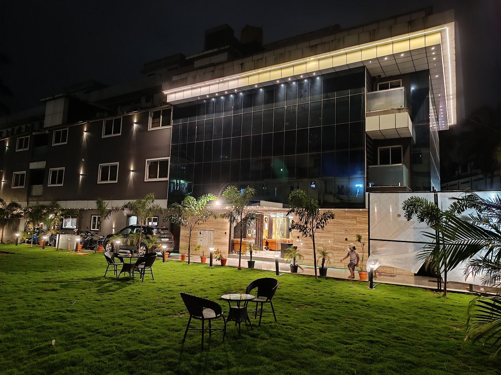 DiVaN Clarks Inn – photo 1
