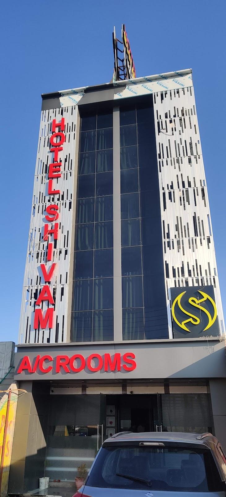 Rover Stay Tourist Hostel