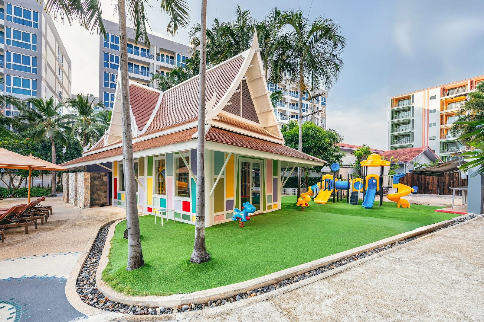 Heeton Concept Hotel Pattaya by Compass Hospitality – photo 1