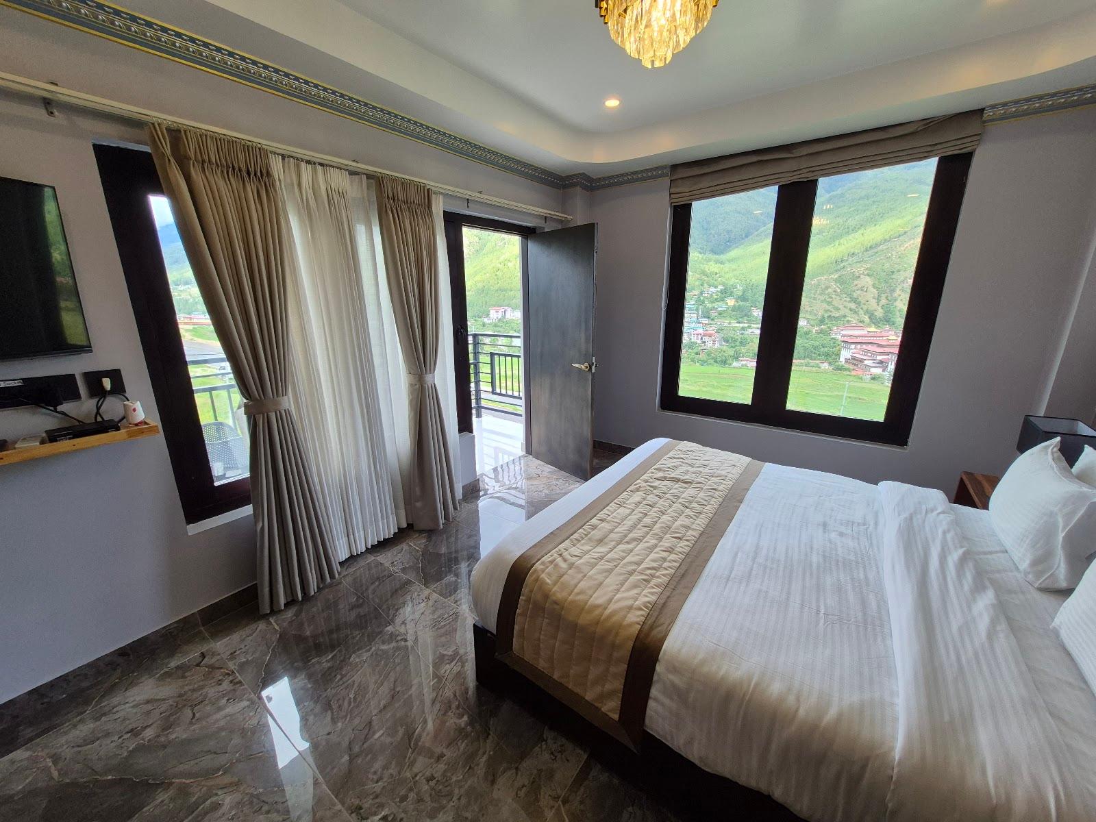 Drukgyal Twin Tower Hotel in Thimphu City – photo 3