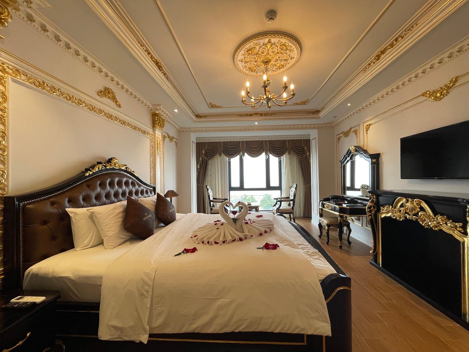 Monarque Hotel – photo 3
