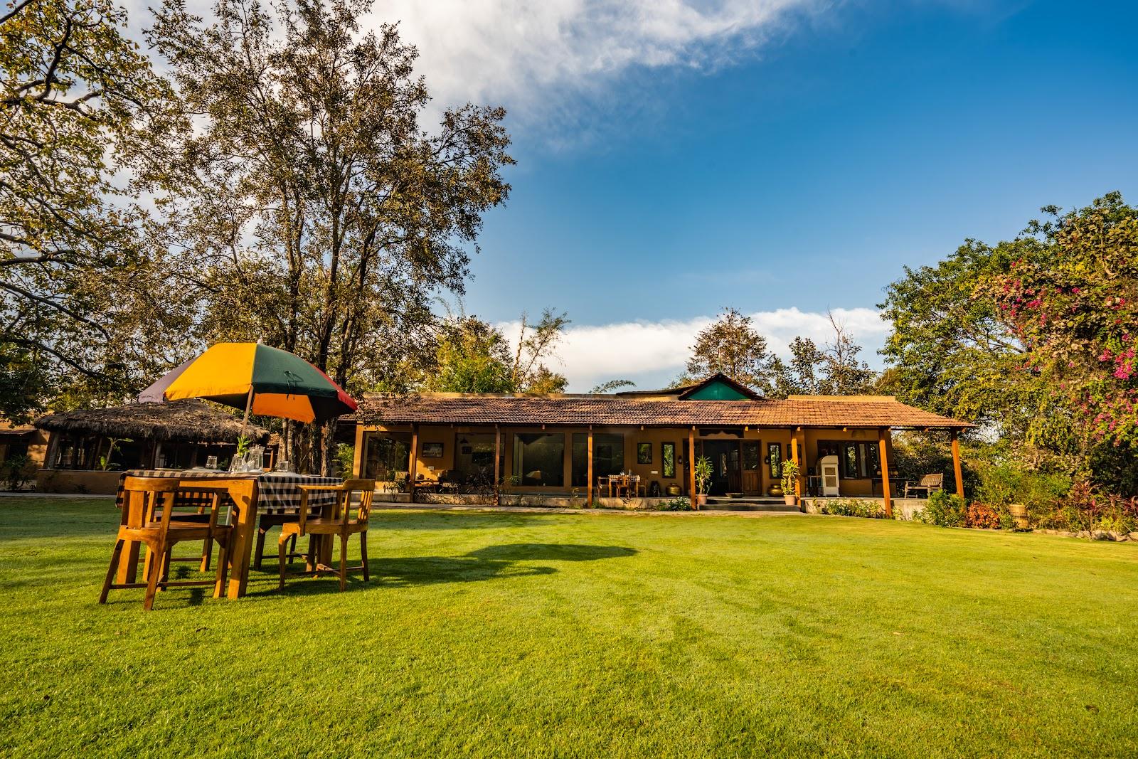 Mahua Vann Pench