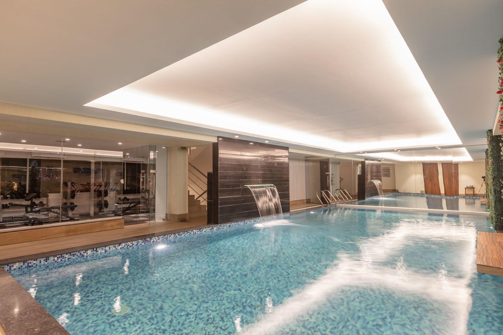 AR Suites Jewels Royale (Award Winning 4-Star Upscale Apartment Hotel) – photo 4