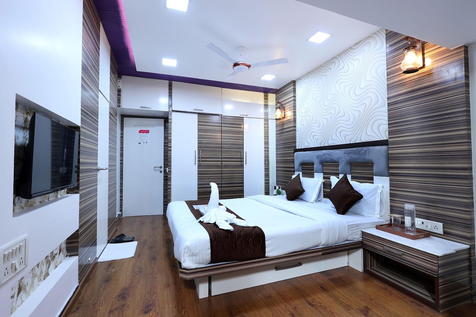 Luxe Villa - Kandivali East – photo 2
