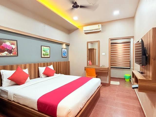 Century Regency – photo 3