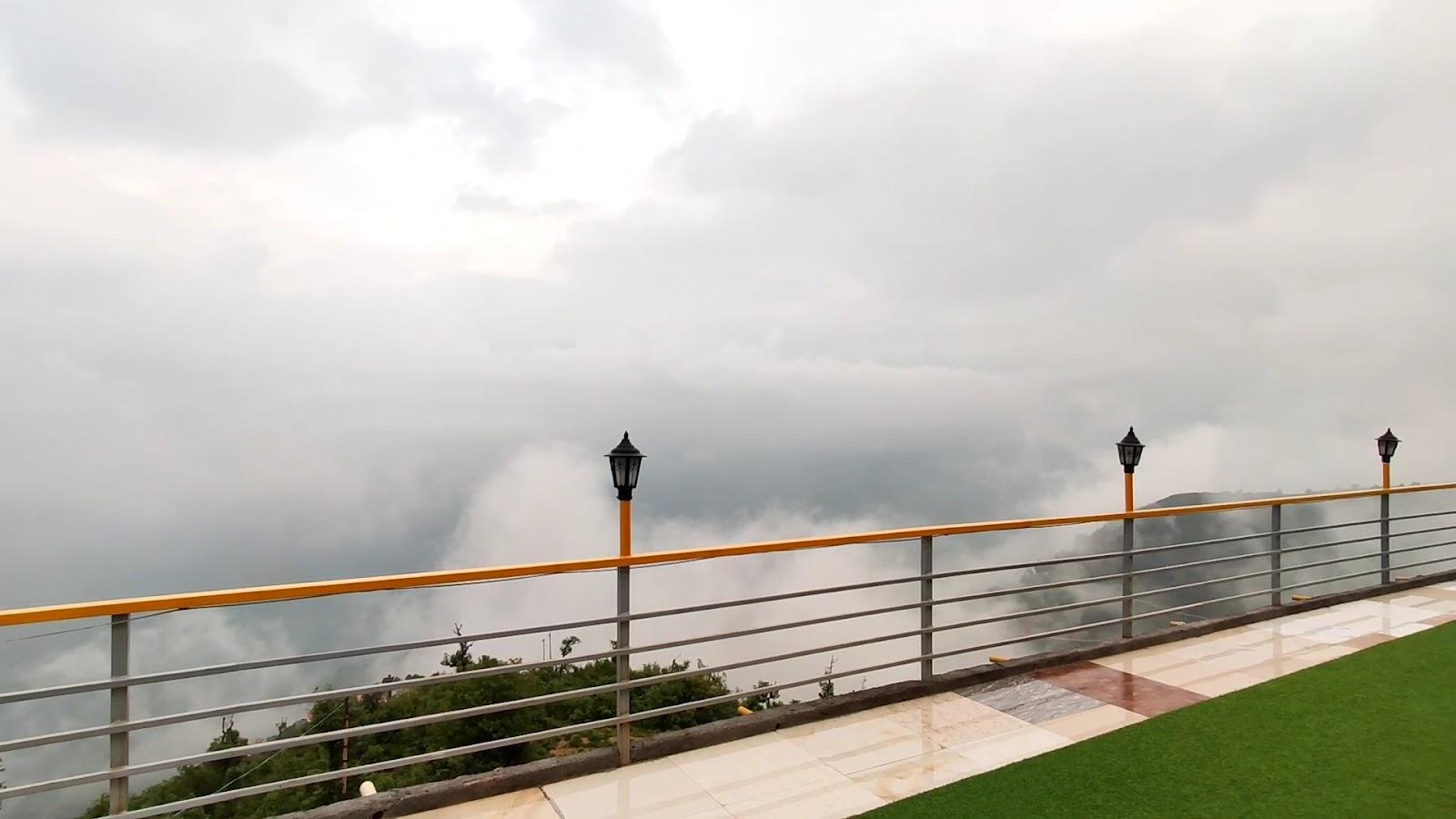 On the Edge- Hotel & Restaurant – photo 2
