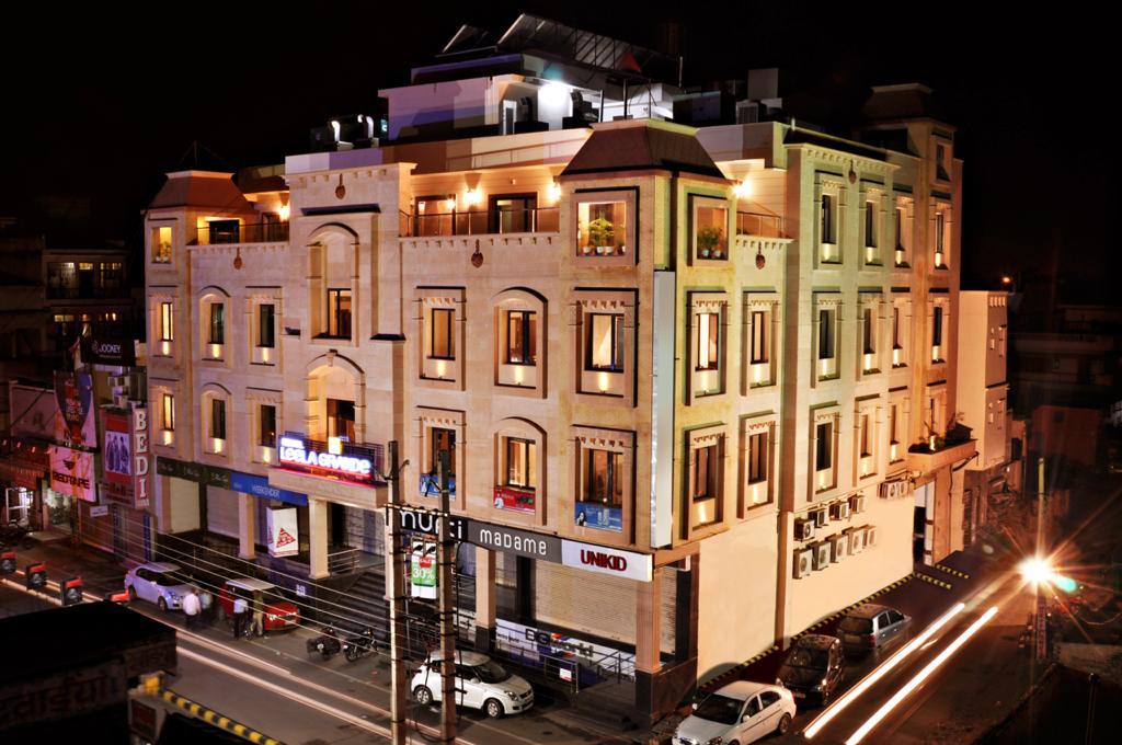 Leela Grande Hotel – photo 1