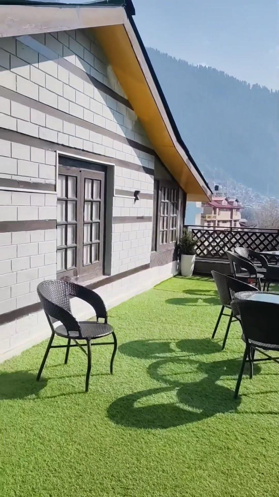 Woodrock Hotel Manali – photo 2