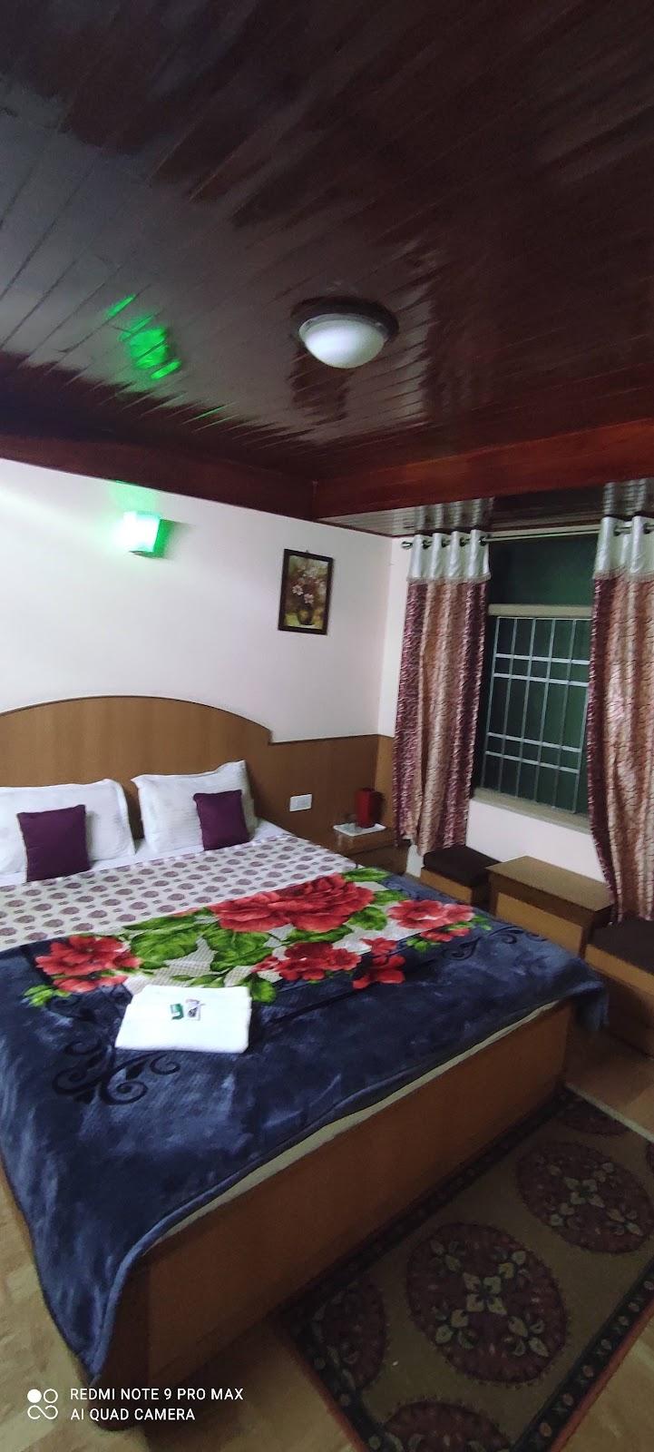 New Hotel Sikkim – photo 4