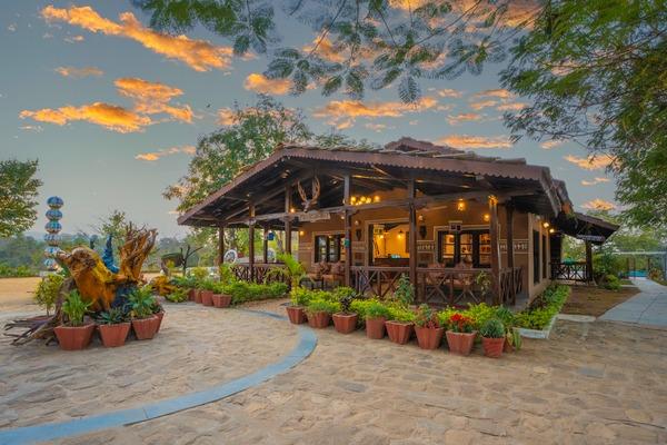 Pachmarhi Ecotel Resort by Vanyum – photo 1