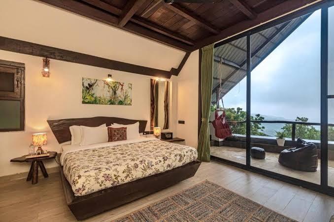 SaffronStays Aranya Vilas Raanwaara Cottage - Three-Bedroom Villa with Shared Pool – photo 4