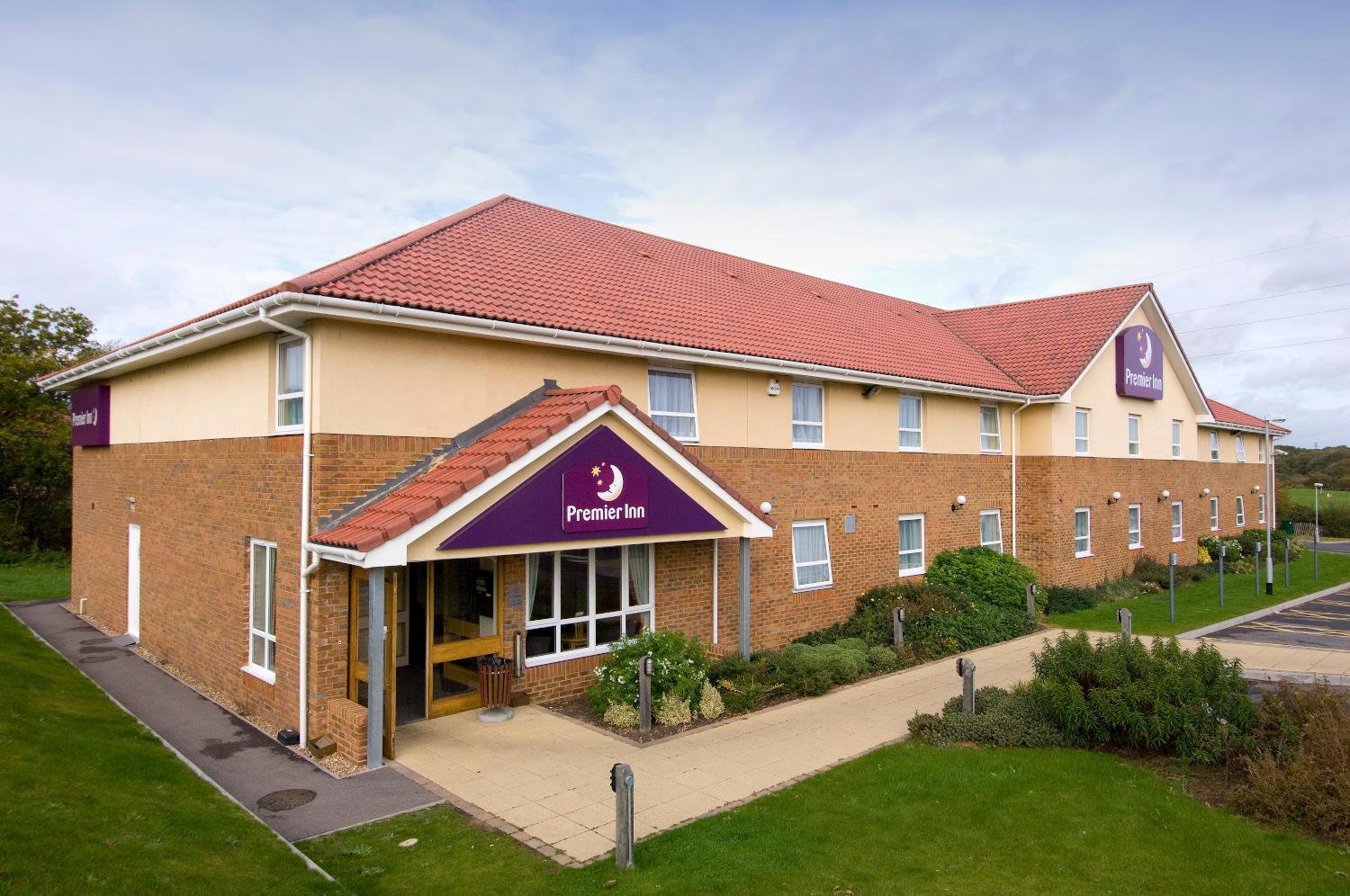 Premier Inn Eastbourne Polegate – photo 1