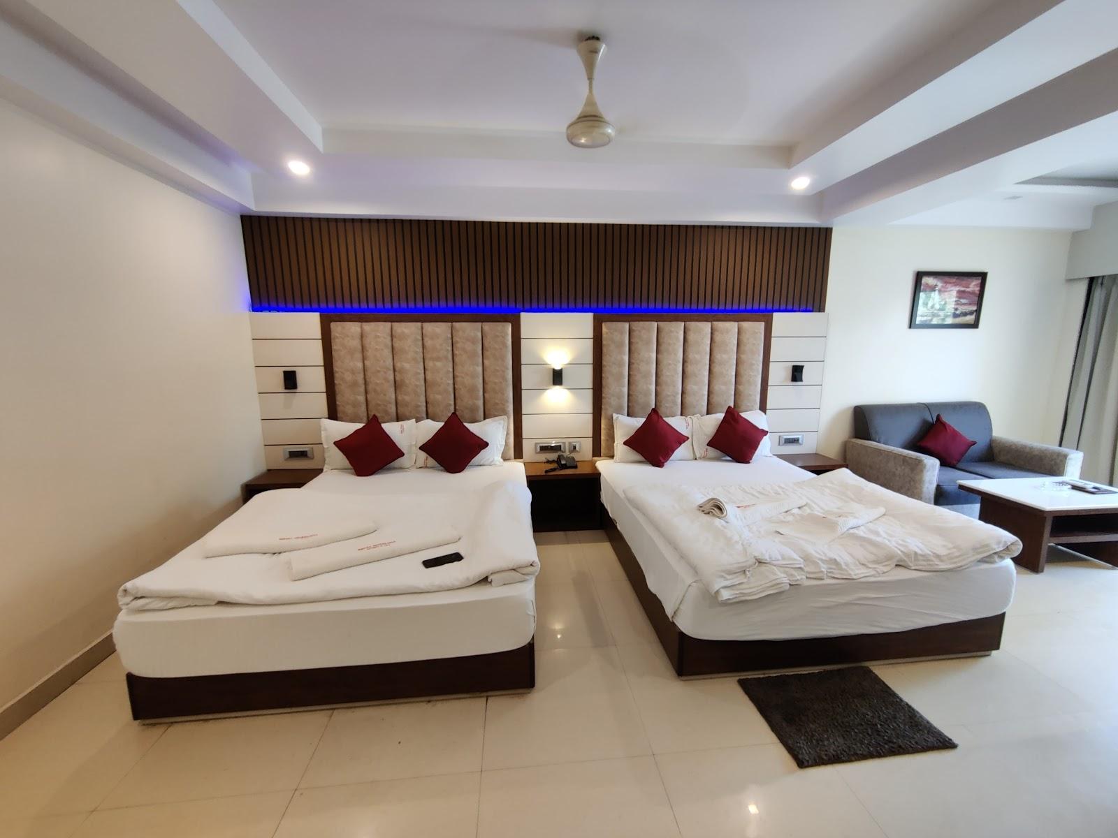 Royal Gitanjali Resort & Spa – photo 3