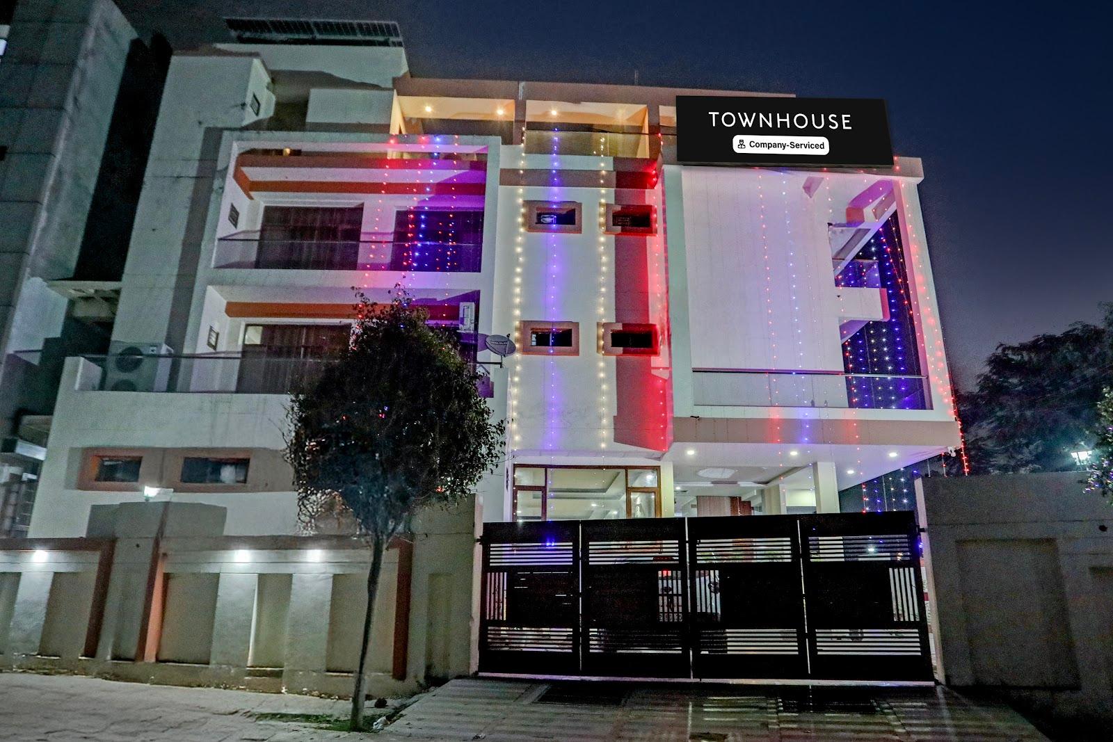 OYO Townhouse Gomti Nagar Sector 1 Formerly The Gahmar Inn – photo 1