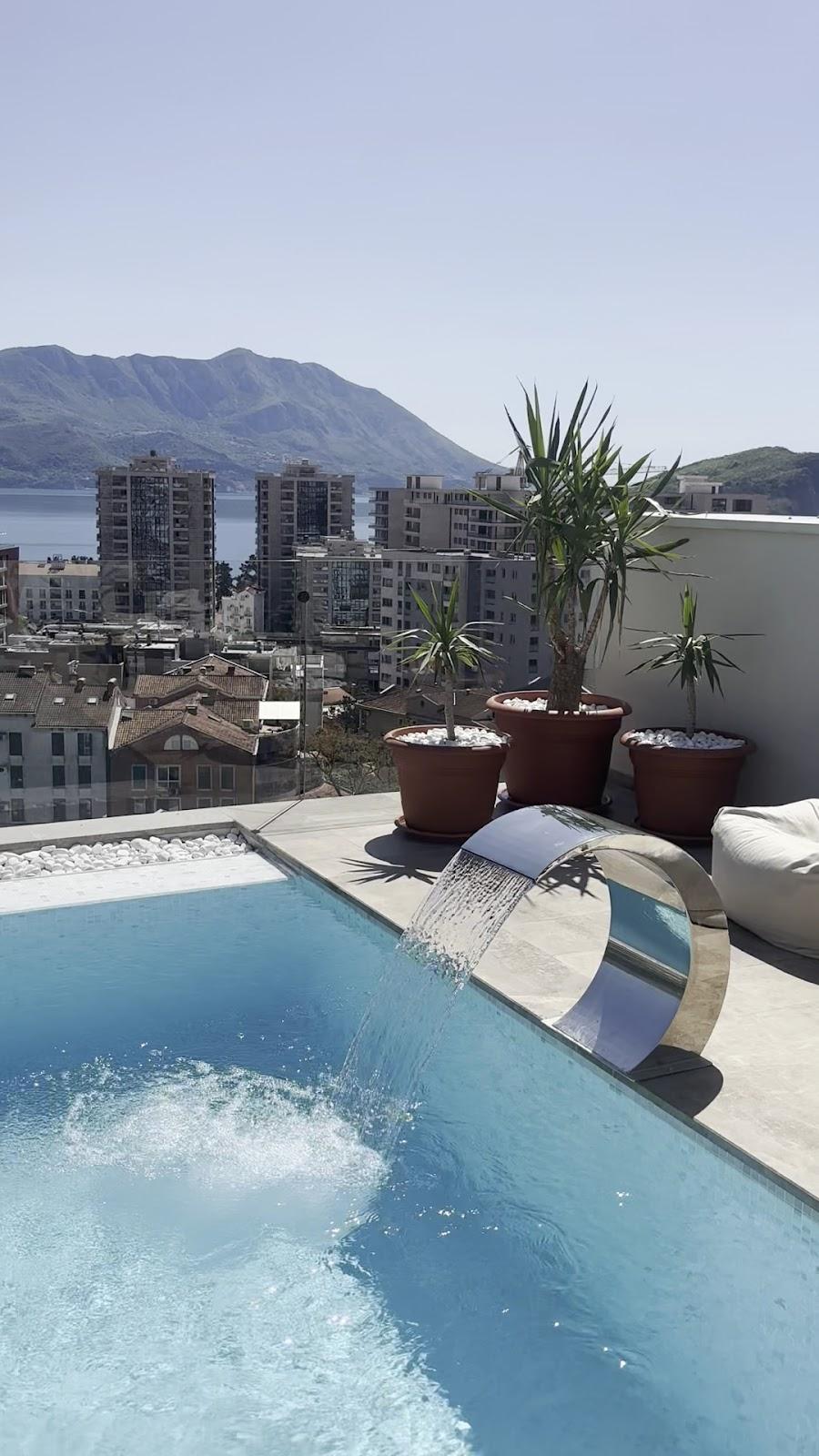 Infinity Hotel & More – photo 2