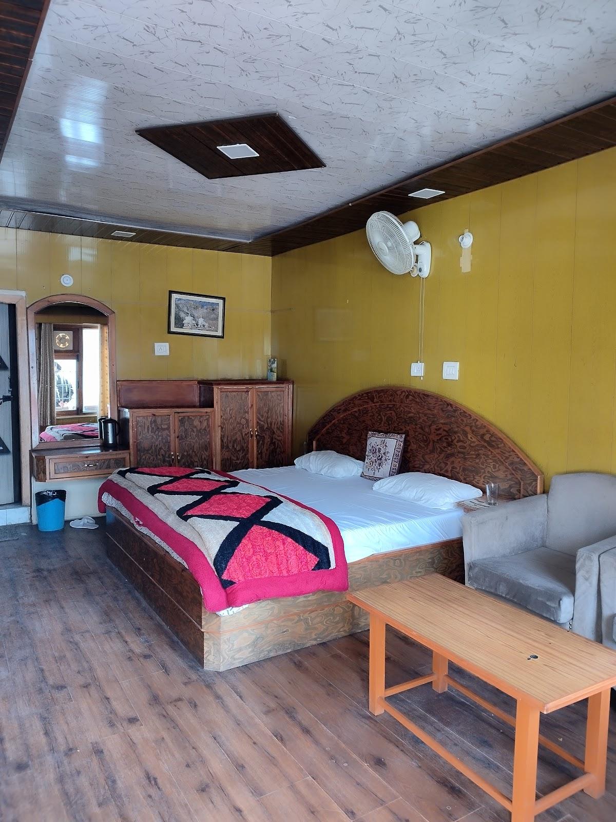 Hotel Capri – photo 3