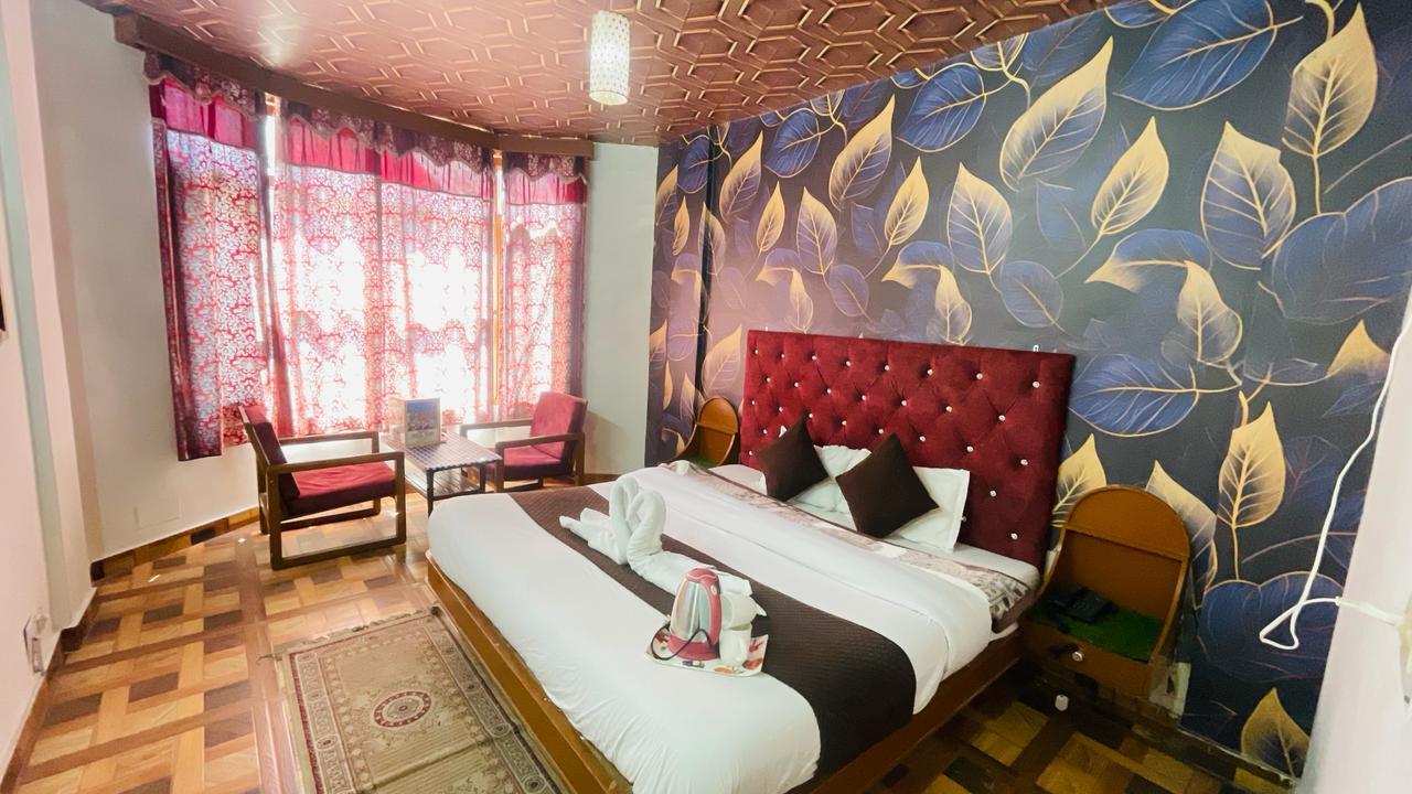 Hotel Hilltop at Mall Road Manali – photo 3