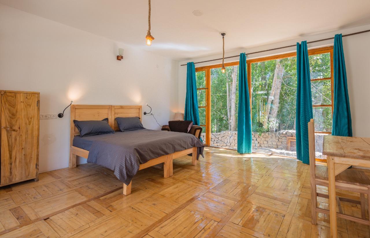 Gutur Glasswood House – photo 2