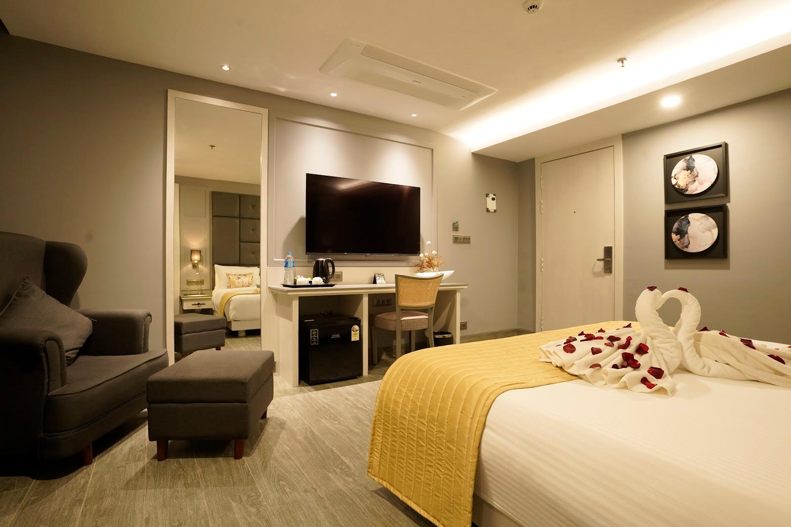 Rester Select Indore – photo 4