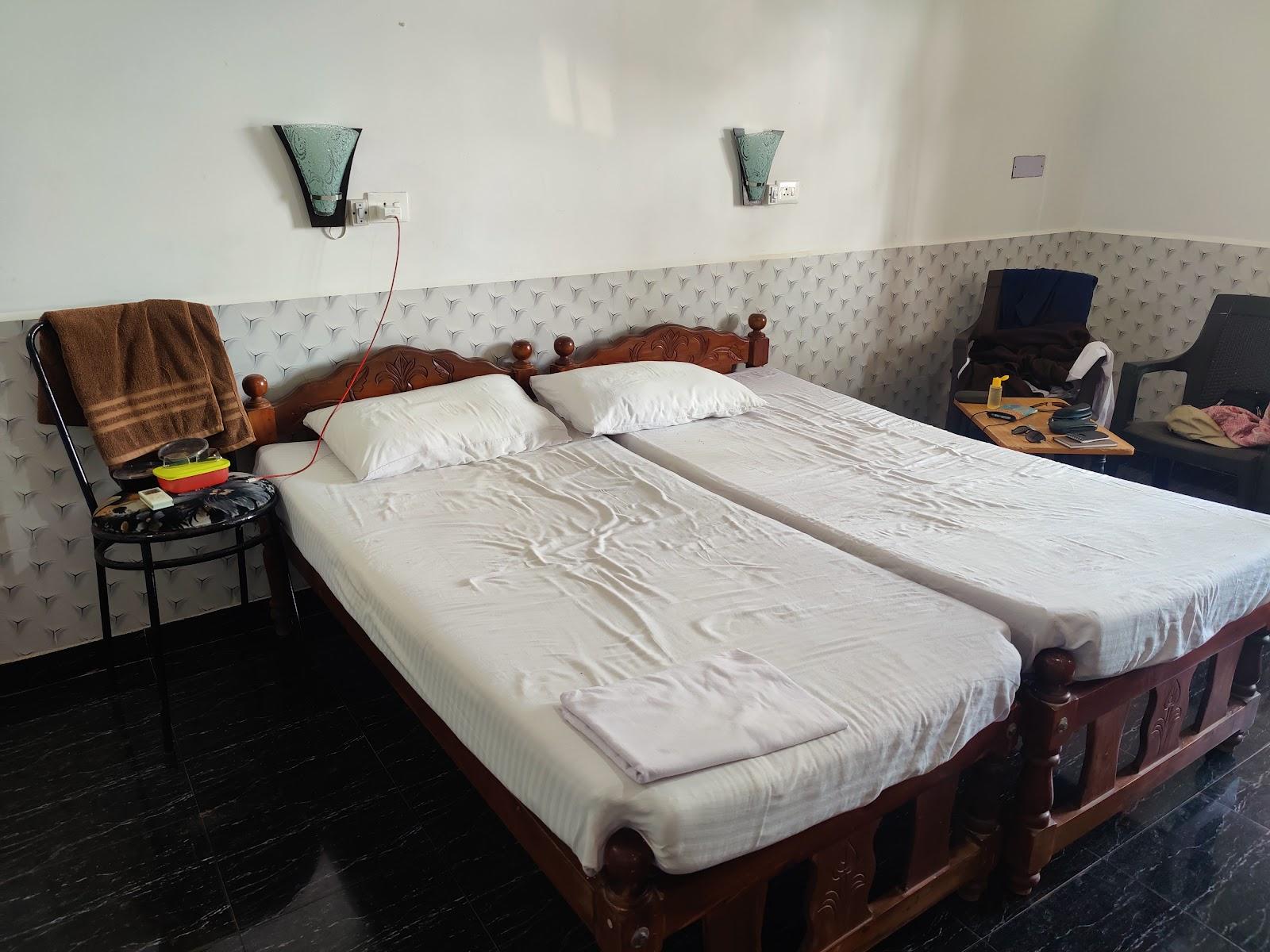 Leon Hide Out Guest House – photo 3