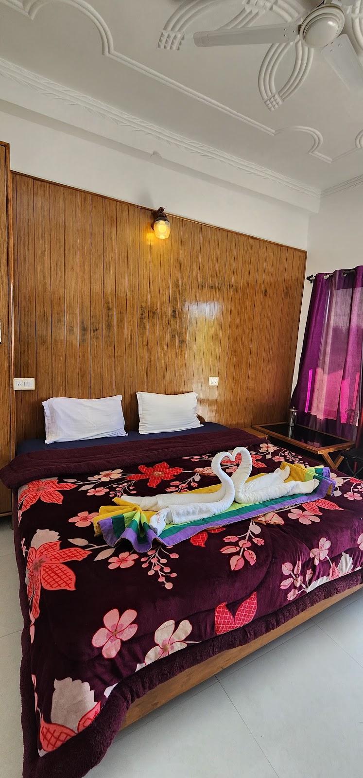 Monal Cafe and Homestay – photo 3