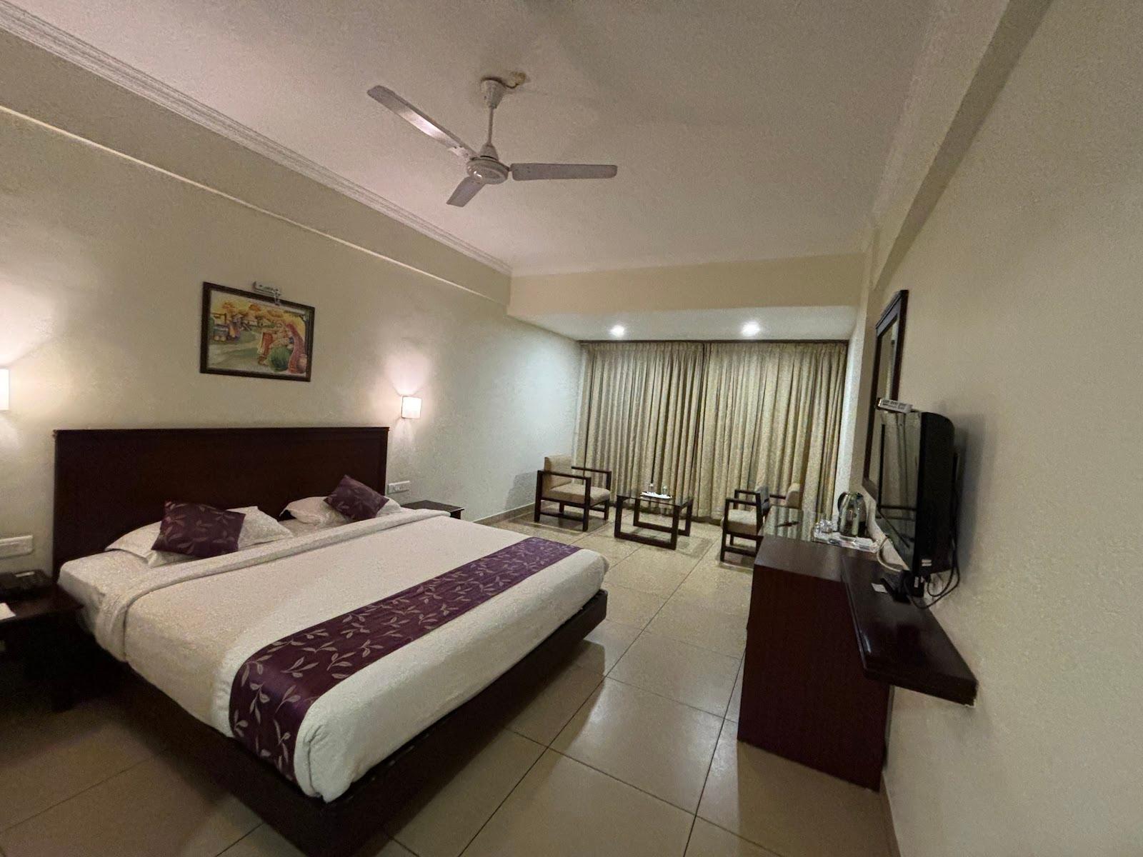 Clouds Valley Leisure Hotel – photo 3