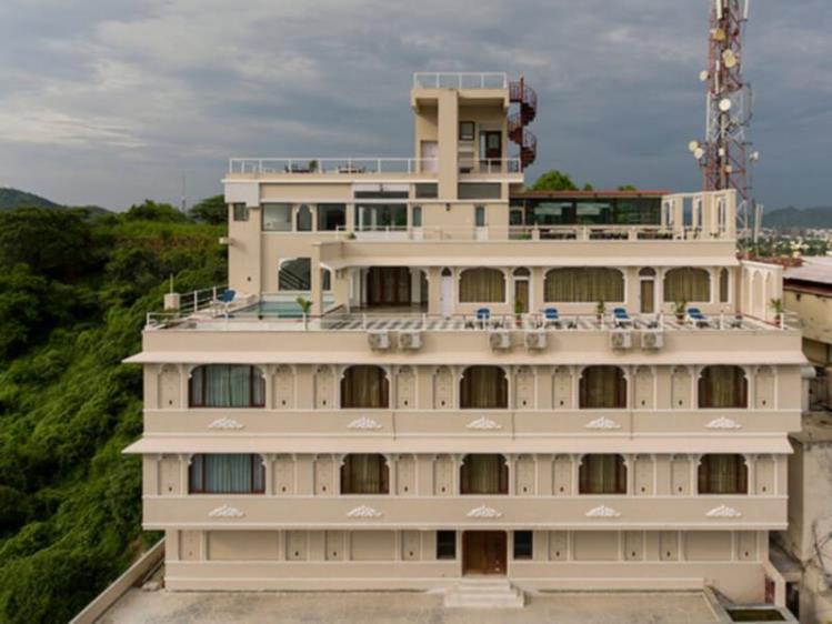 Raj Kuber – photo 1