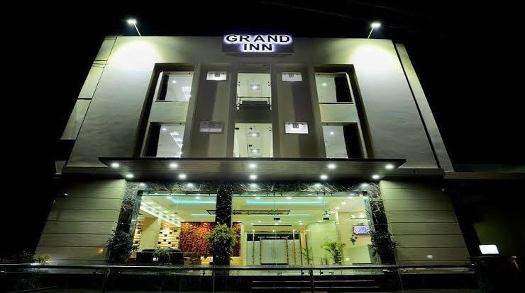Hotel Grand Inn