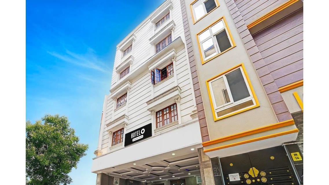 Collection O Chepauk Near MA Chidambram Stadium Company Serviced – photo 2