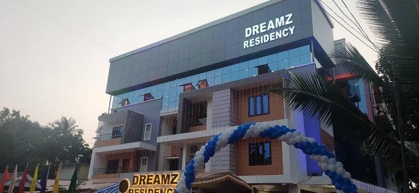 Dreamz Hotel – photo 1