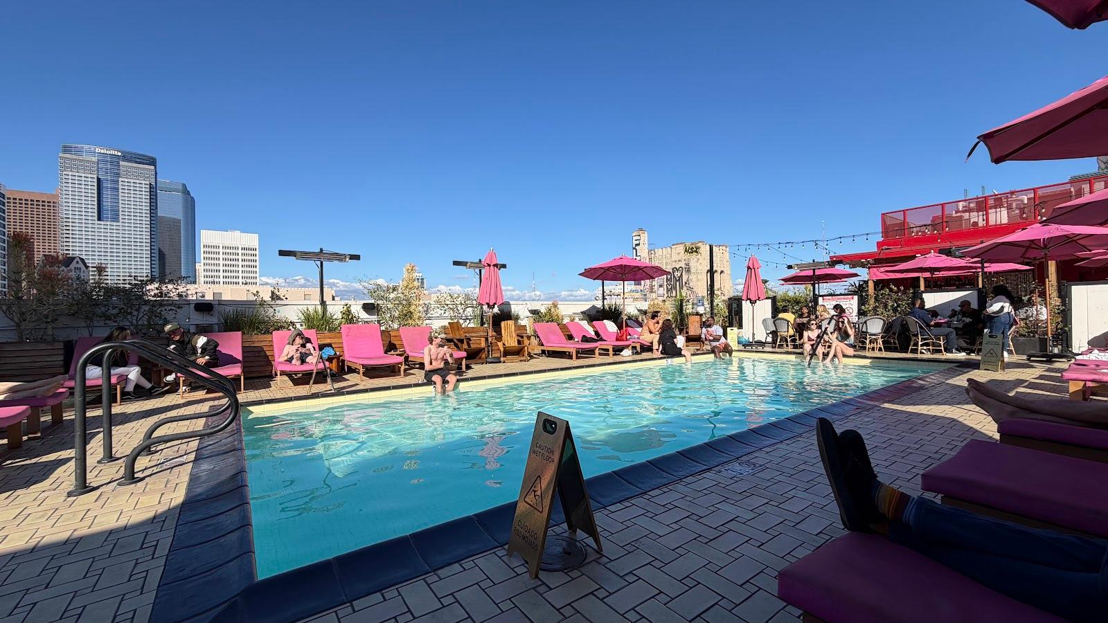 Cecil hotel – photo 2
