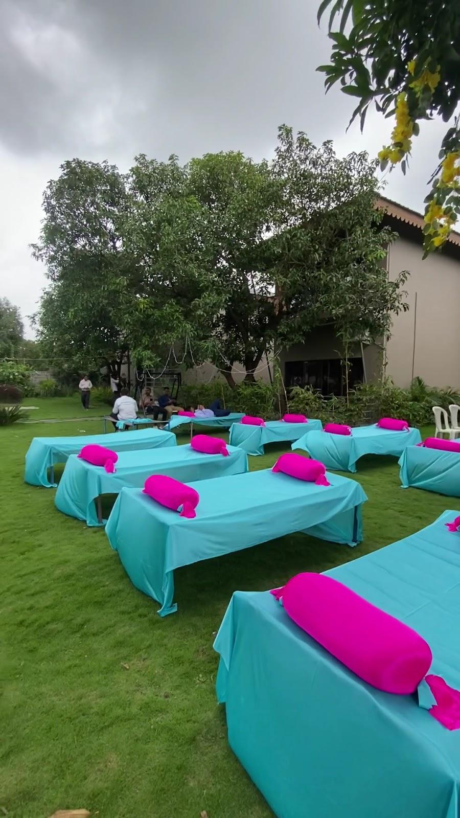 The Mango Resort – photo 2