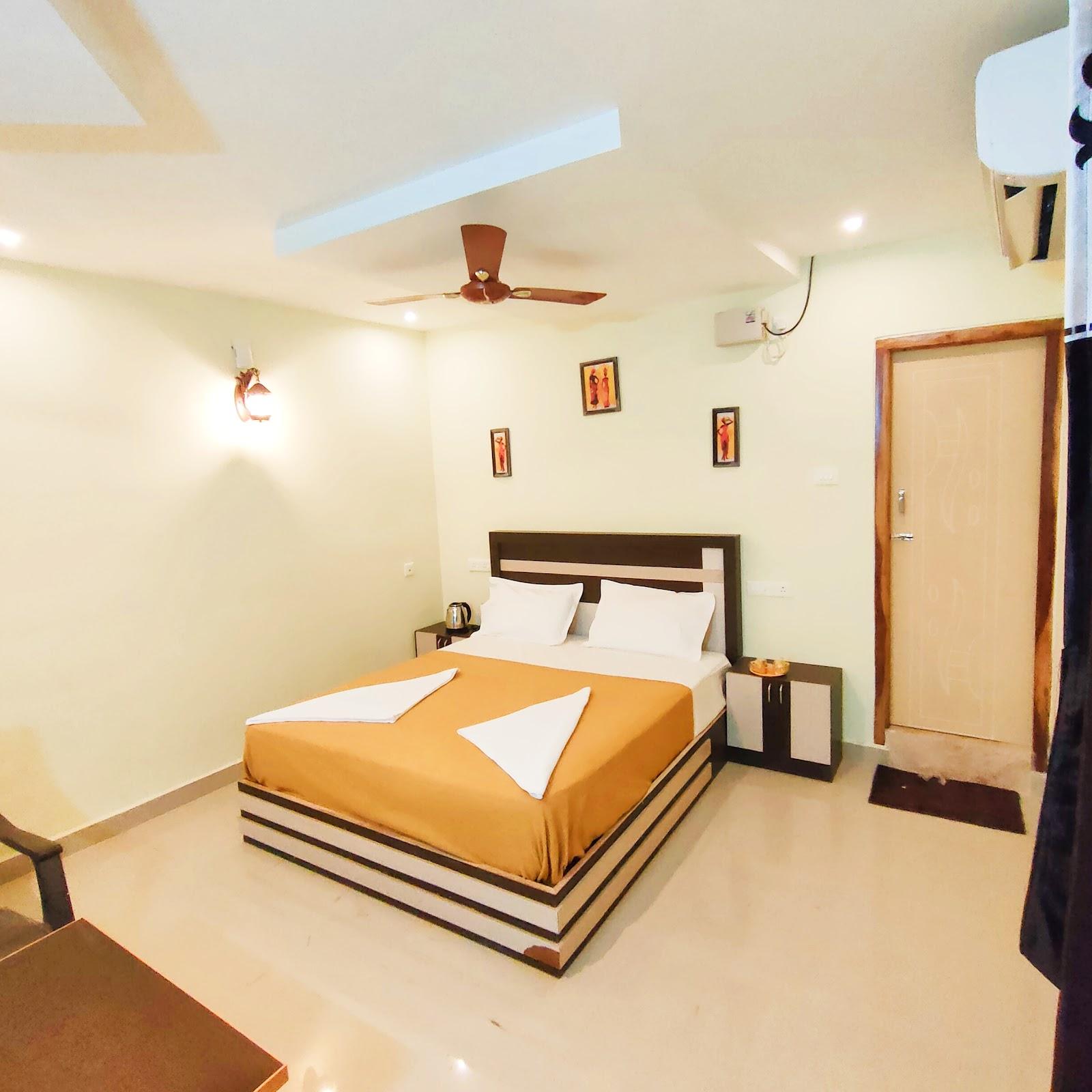 Srirathna Temple View Inn – photo 3