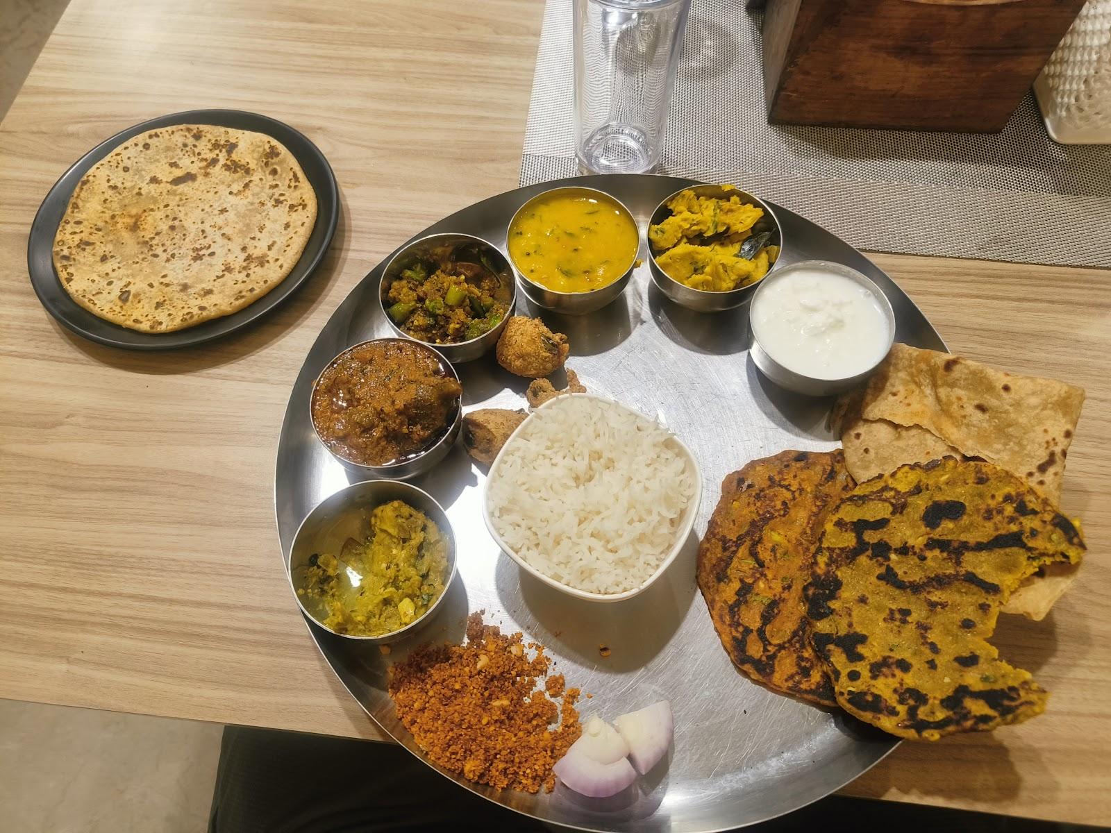 HOTEL OBERON SOLAPUR