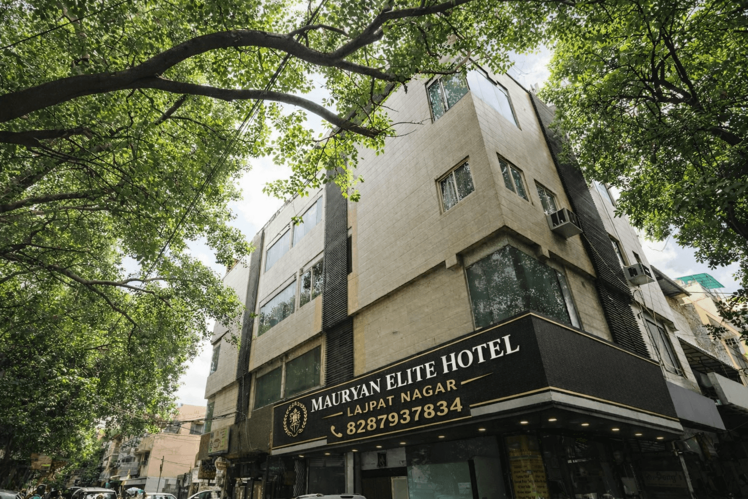 Mauryan Elite Hotel Lajpat Nager – photo 1