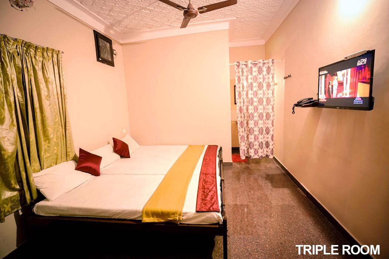 Hotel Surabhi Suites – photo 3